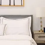 69-4A Quality New Prime Lower East 1Br Apt