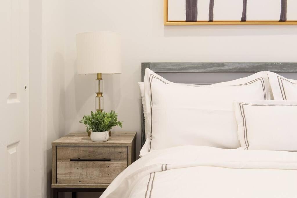 Apartment 69-4a Quality New Prime Lower East 1br New York